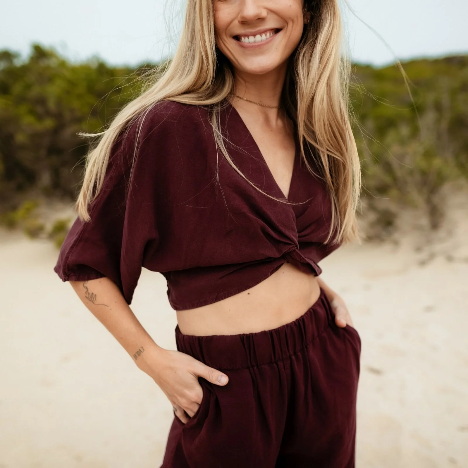 Knoten Crop Top Merit - Image 8