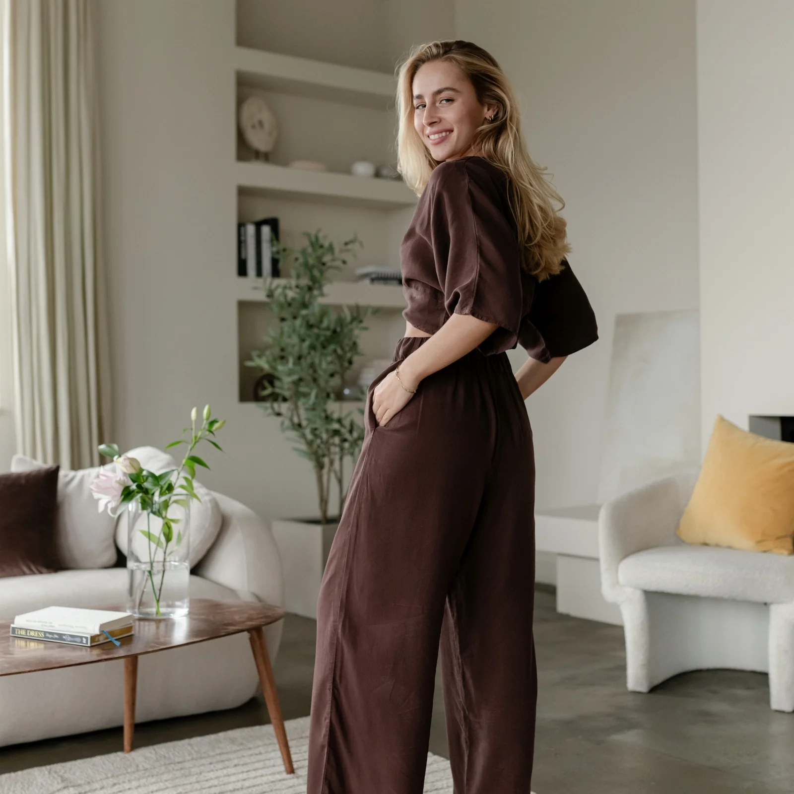 Knoten Crop Top Merit - Image 4