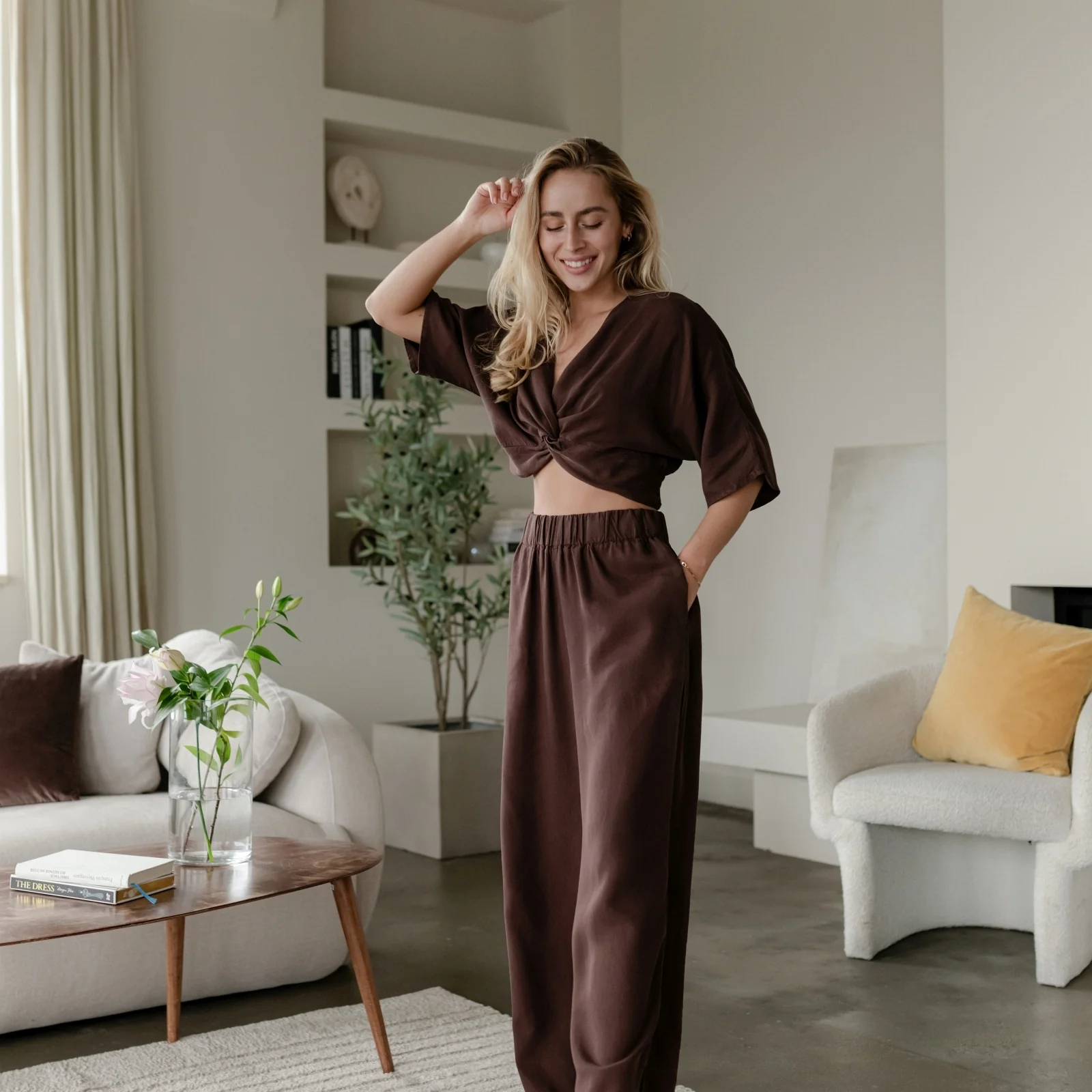 Knoten Crop Top Merit - Image 5