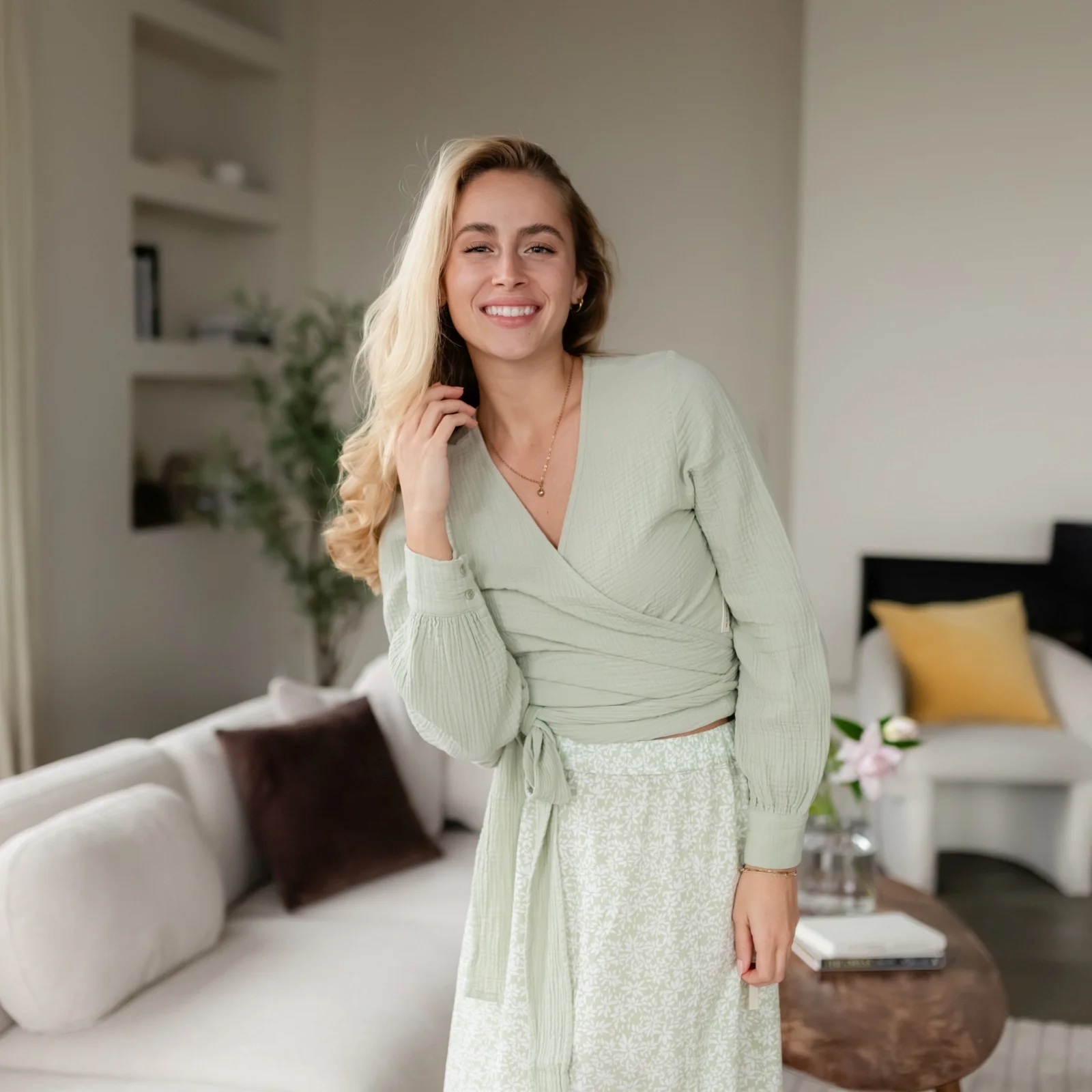 Musselin Wickelbluse Freda - Image 18