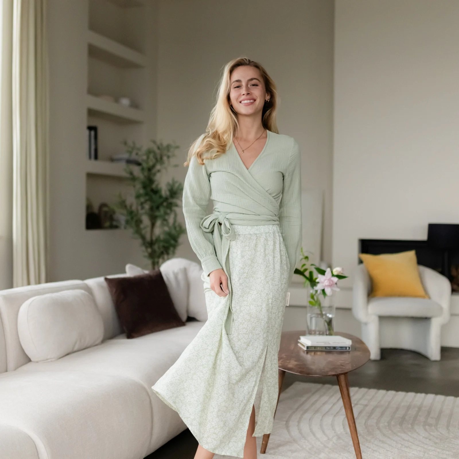 Musselin Wickelbluse Freda - Image 20