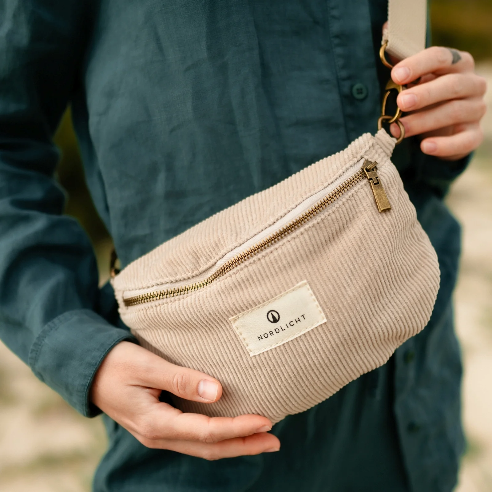 Bauchtasche Tomma Cord - Image 27