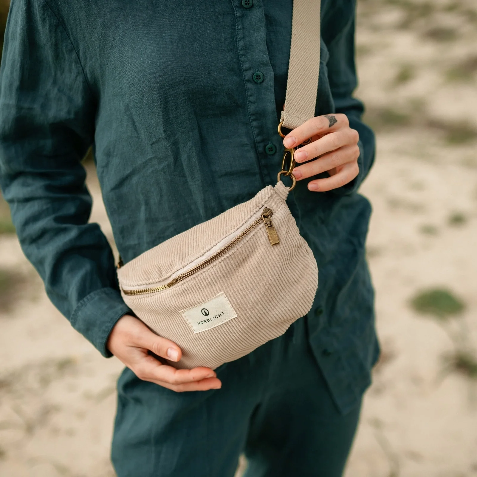 Bauchtasche Tomma Cord - Image 30